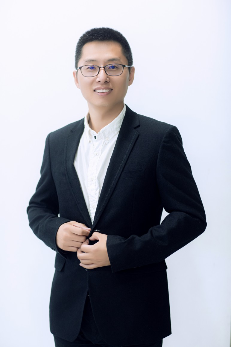 戚愛斌
